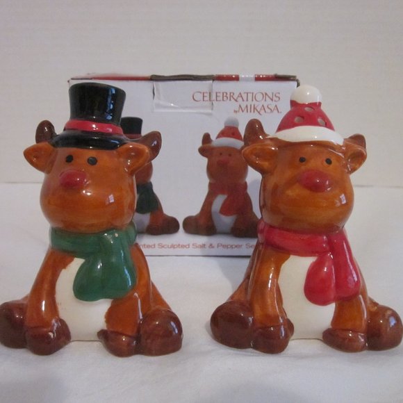 Christmas Reindeer Salt & Pepper Set  Celebrations Other - Mikasa Christmas Reindeer Salt & Pepper Set